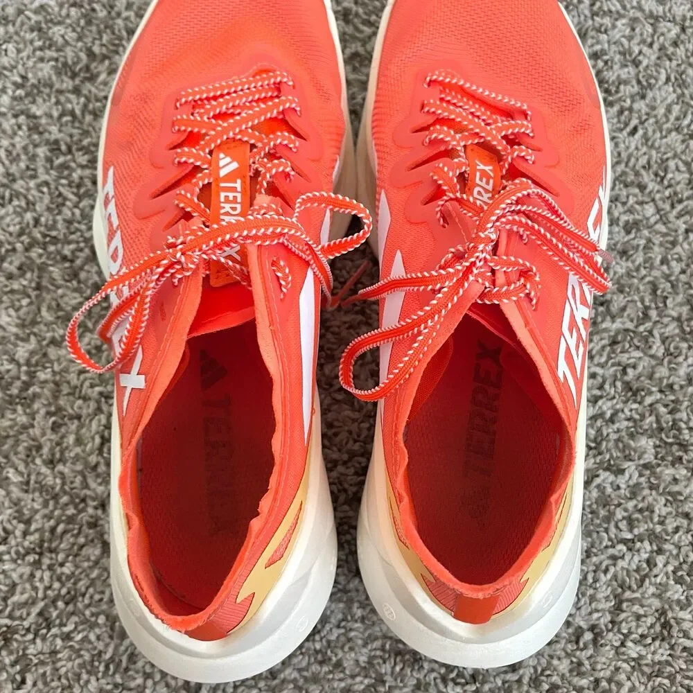 Size 9.5 / Men’s Adidas Terrex Agravic Speed Ultra Trail Running Shoes